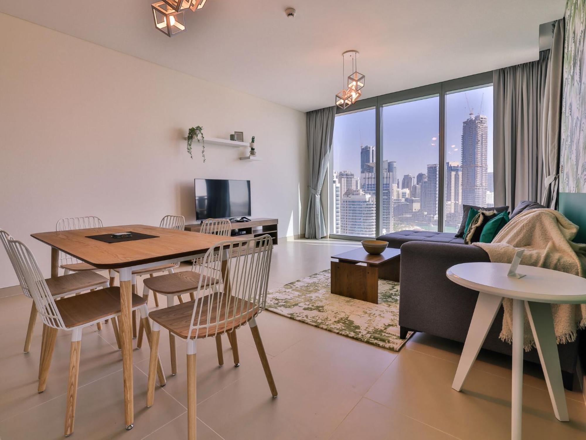 Luxurious Apartments Dubai Marina Views Pool Gym By Sojo Stay エクステリア 写真
