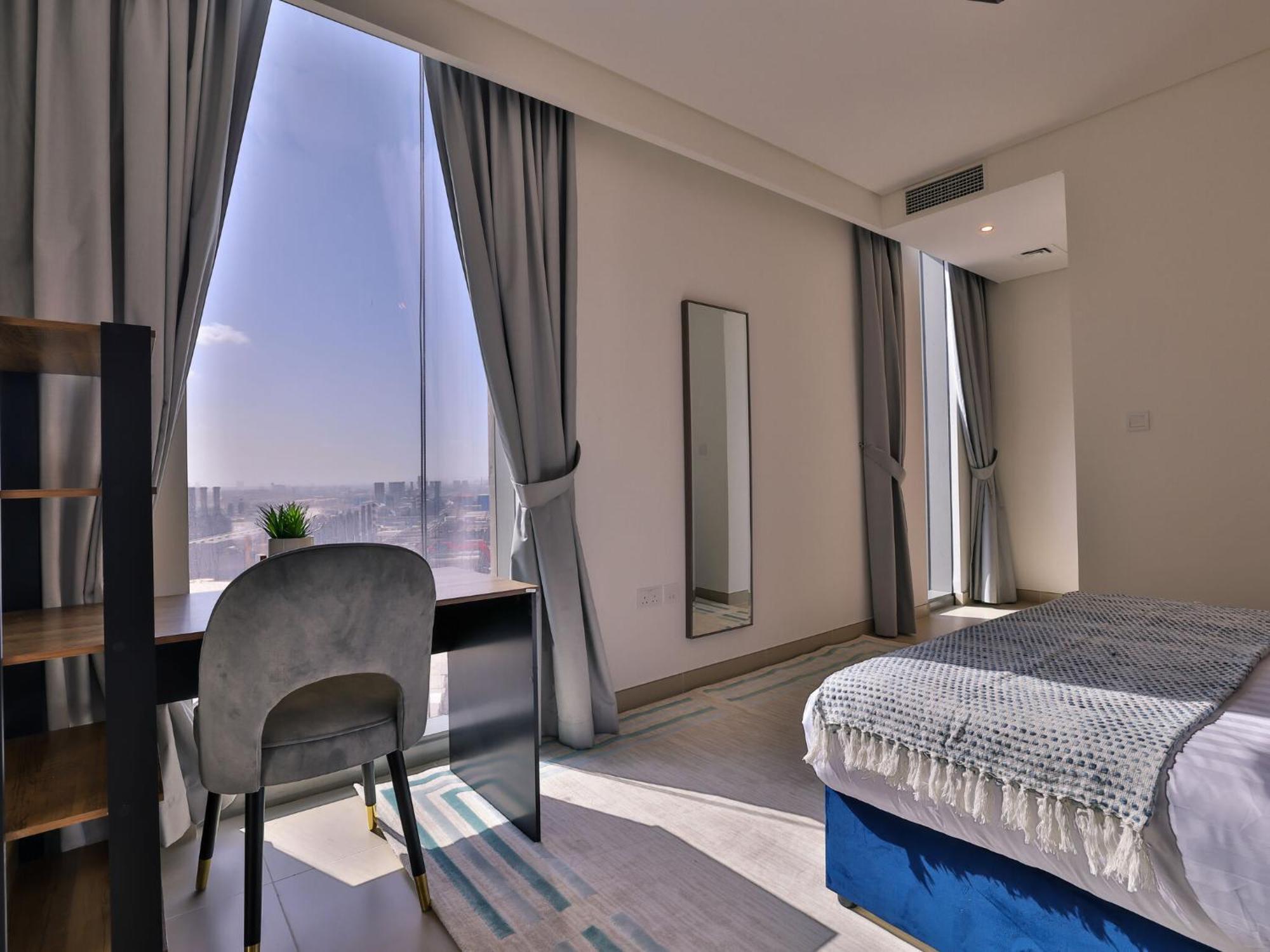 Luxurious Apartments Dubai Marina Views Pool Gym By Sojo Stay エクステリア 写真