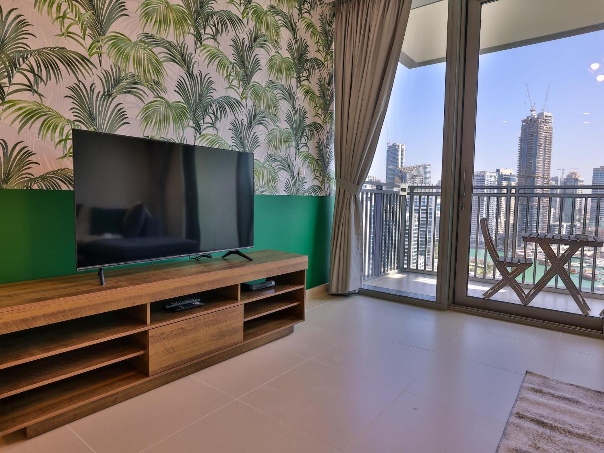 Luxurious Apartments Dubai Marina Views Pool Gym By Sojo Stay エクステリア 写真