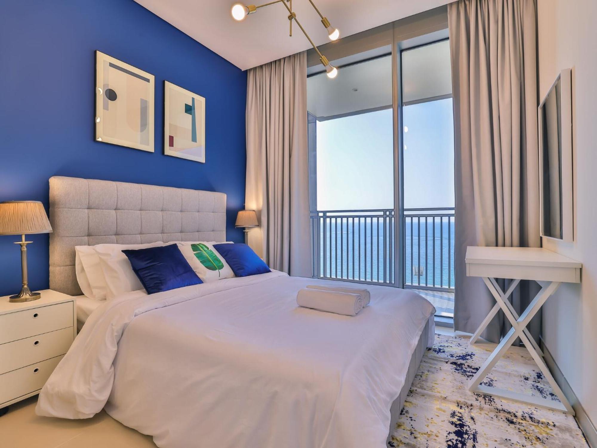 Luxurious Apartments Dubai Marina Views Pool Gym By Sojo Stay エクステリア 写真